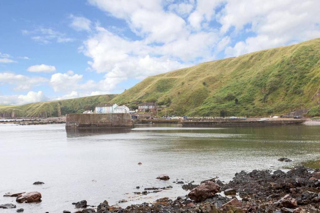 The Cottage By The Sea, Scotland Burnmouth Exterior photo